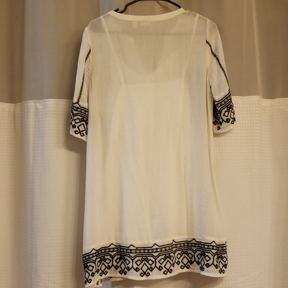 Hinge white tunic - Picture 2 of 2
